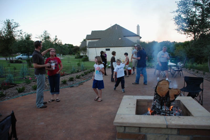 2010/10(Oct)/1st Firepit Cookout/800x600_2010-10-07-09 1st Firepit Cookout.jpg